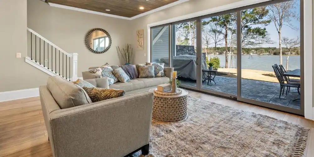 Beautiful Living Room on Lake Sinclair | PAXISgroup