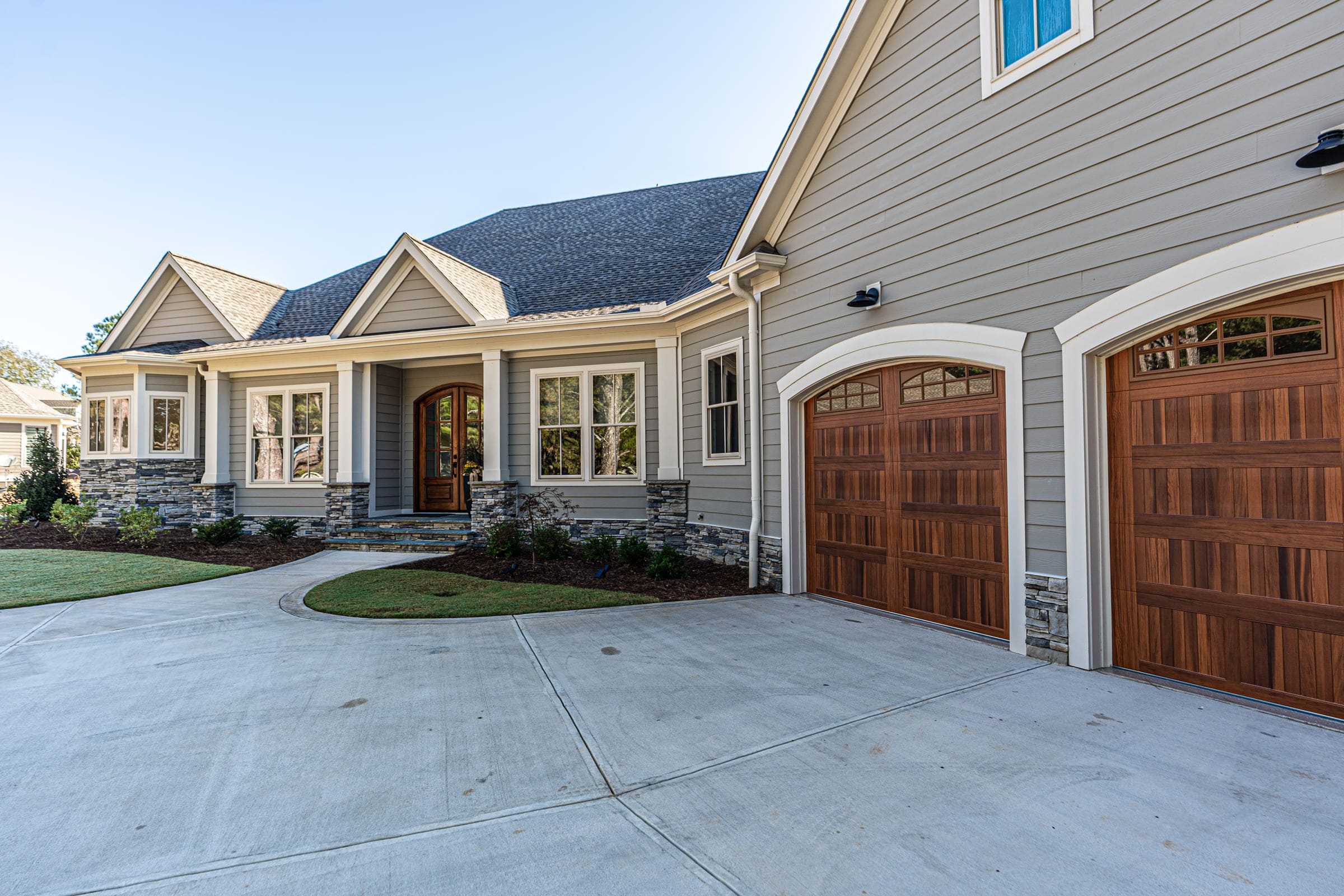 Side Garage View | PAXISgroup