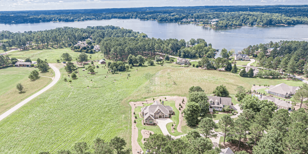 7 Best Water Activities for the Entire Family at Lake Sinclair