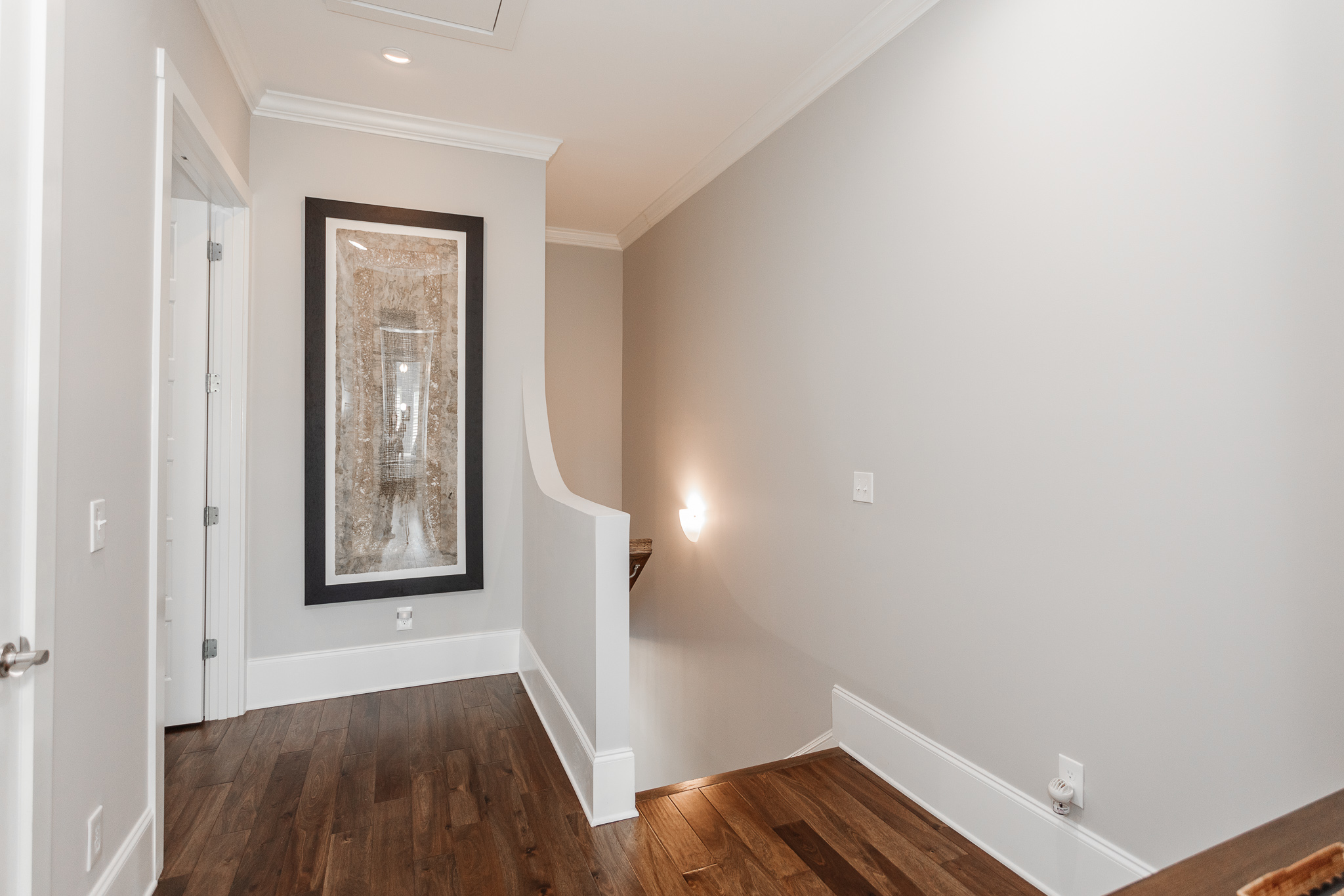 Stairway Hallway | PAXISgroup